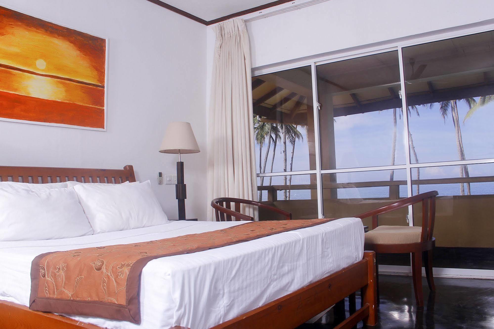Sanmali Beach Hotel Marawila Exterior foto